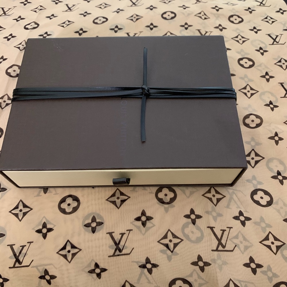 Louis Vuitton Empty Box - Picture 2 of 5
